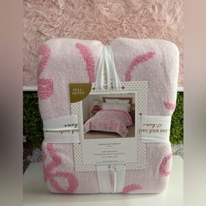 cupcakes and cashmere pink bow blanket